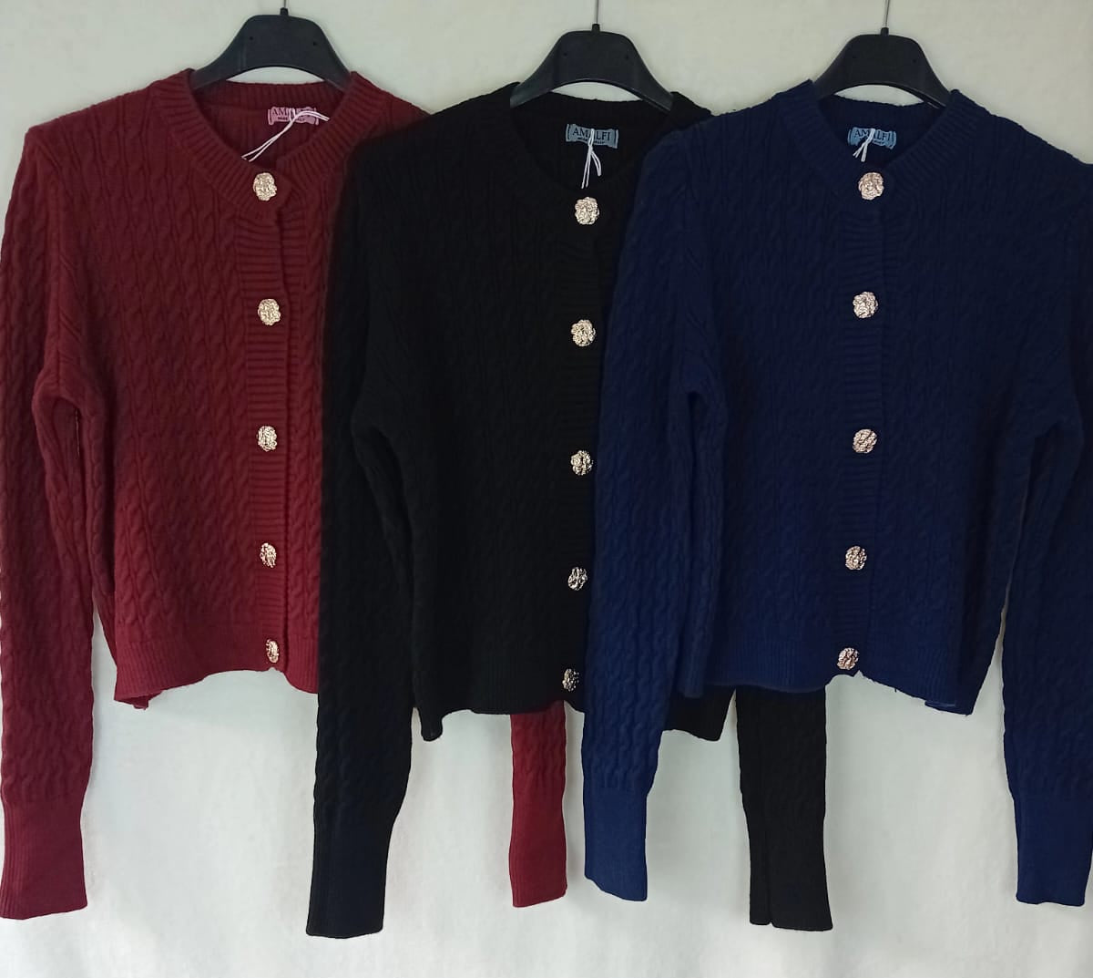 Strickjacke- Strickmuster- Blau